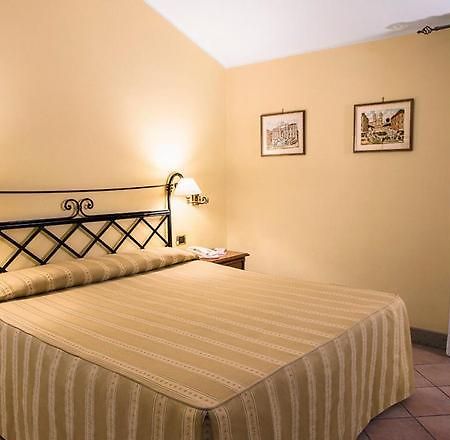 Hotel Bramante Рим Екстериор снимка